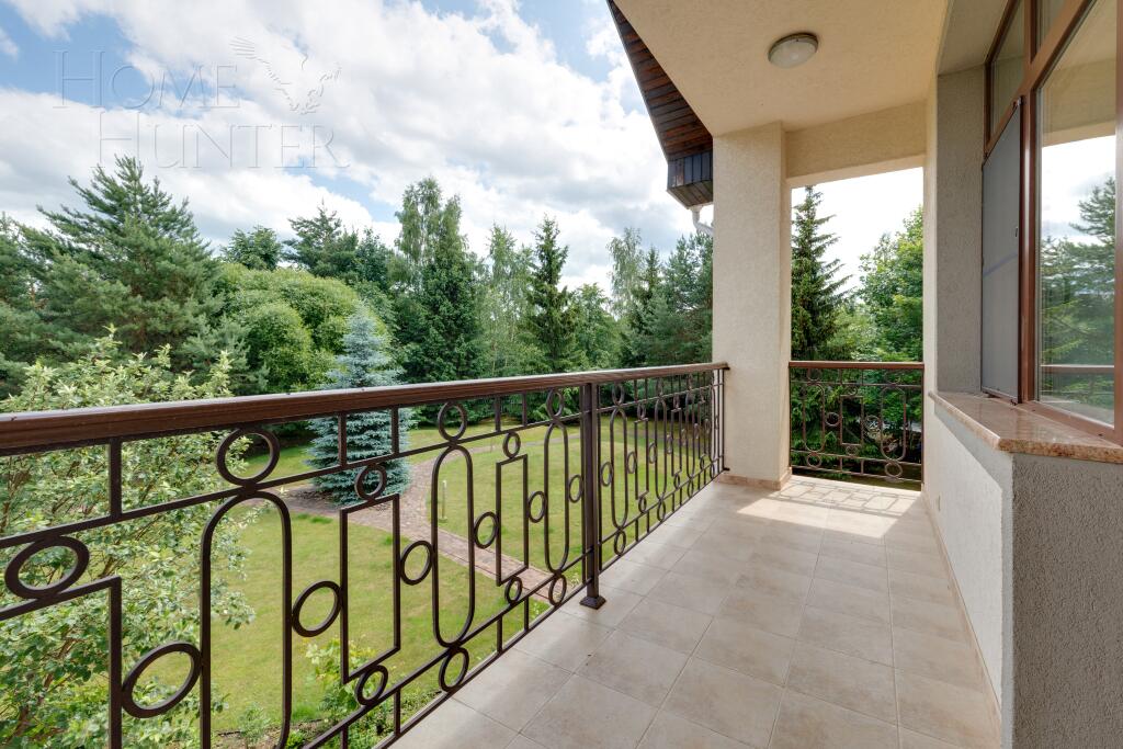 2-этажный коттедж 550 м² с отделкой