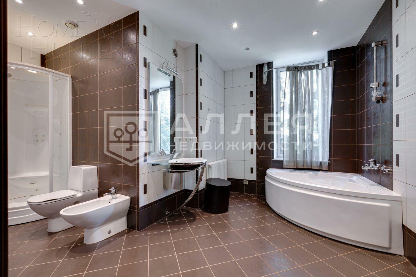 2-этажный коттедж 840 м² с отделкой