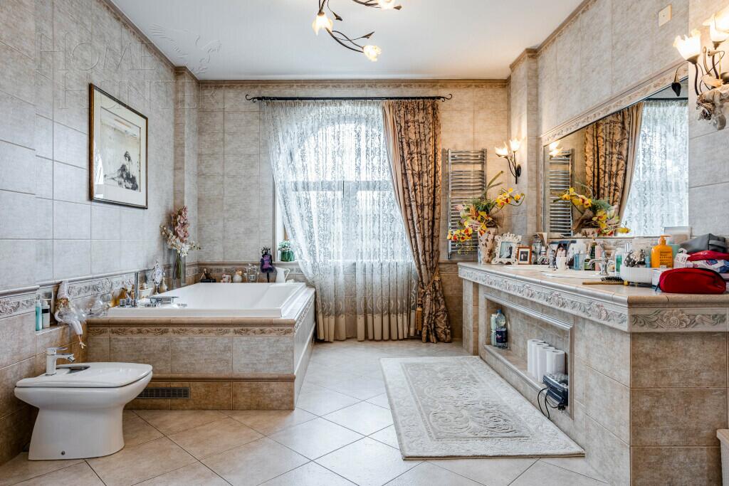 3-этажный коттедж 762 м² с отделкой