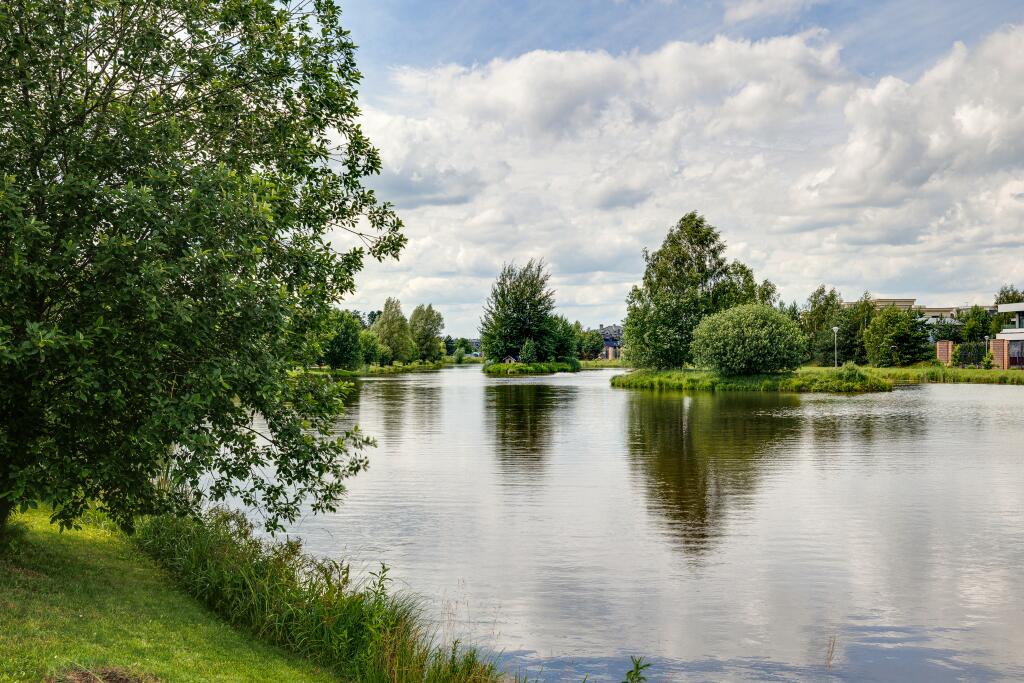 2-этажный коттедж 550 м² с отделкой