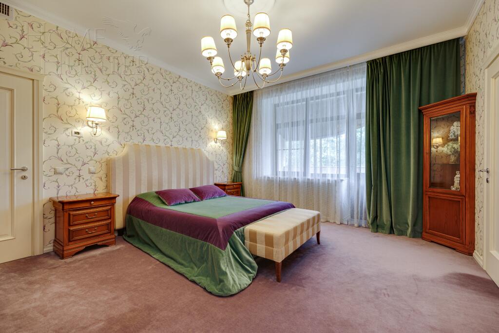 2-этажный коттедж 550 м² с отделкой