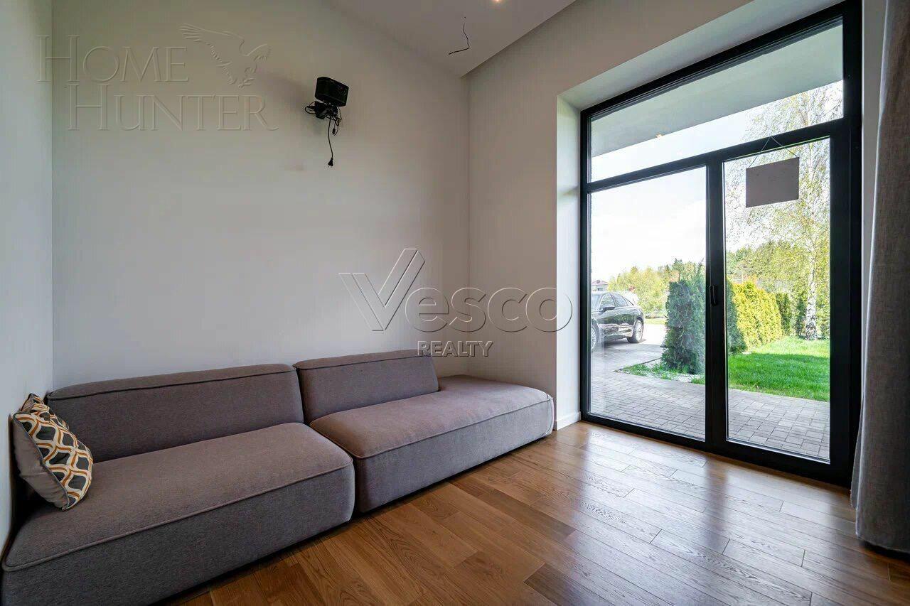 2-этажный коттедж 350 м² с отделкой