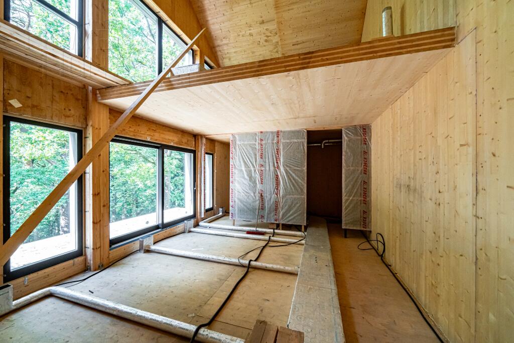 2-этажный коттедж 1 050 м² без отделки