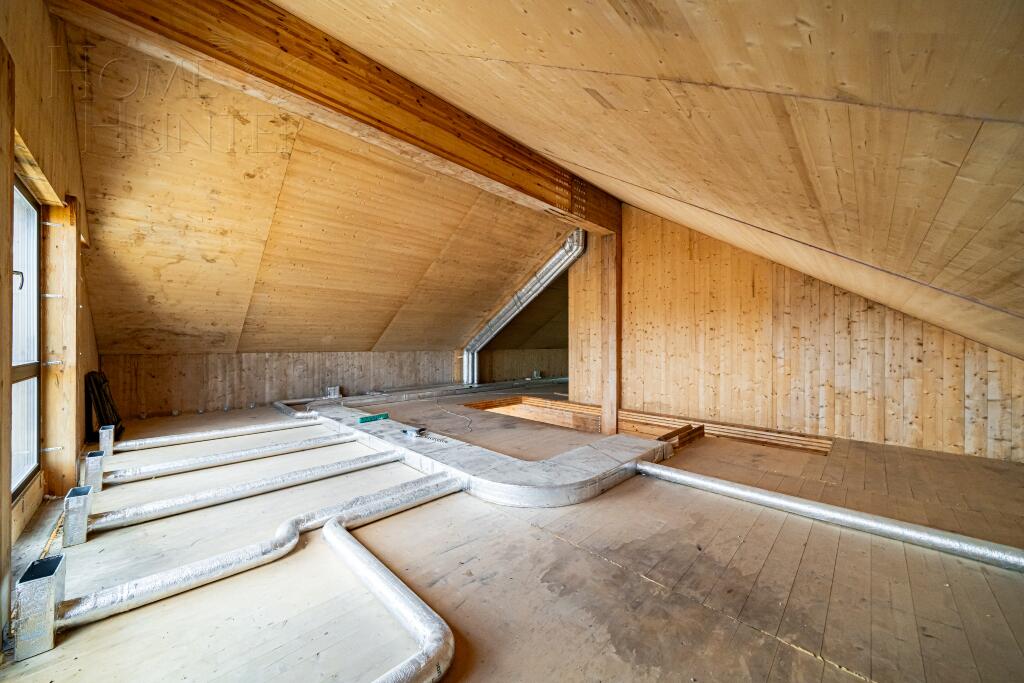 2-этажный коттедж 1 050 м² без отделки