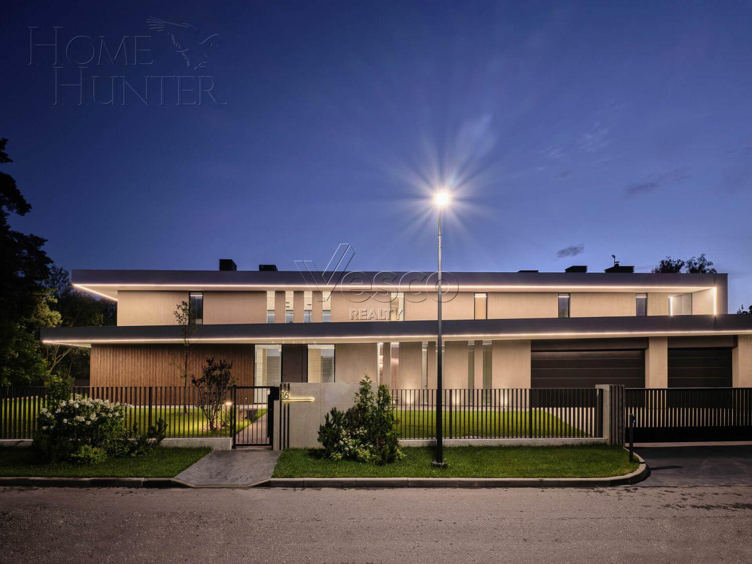 2-этажный коттедж 1 238 м² с отделкой