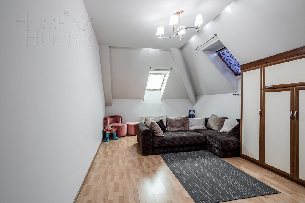 3-этажный коттедж 762 м² с отделкой