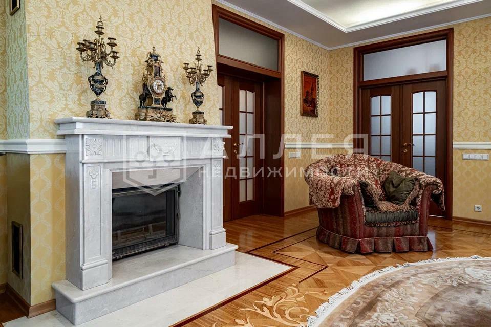 3-этажный коттедж 633 м² с отделкой