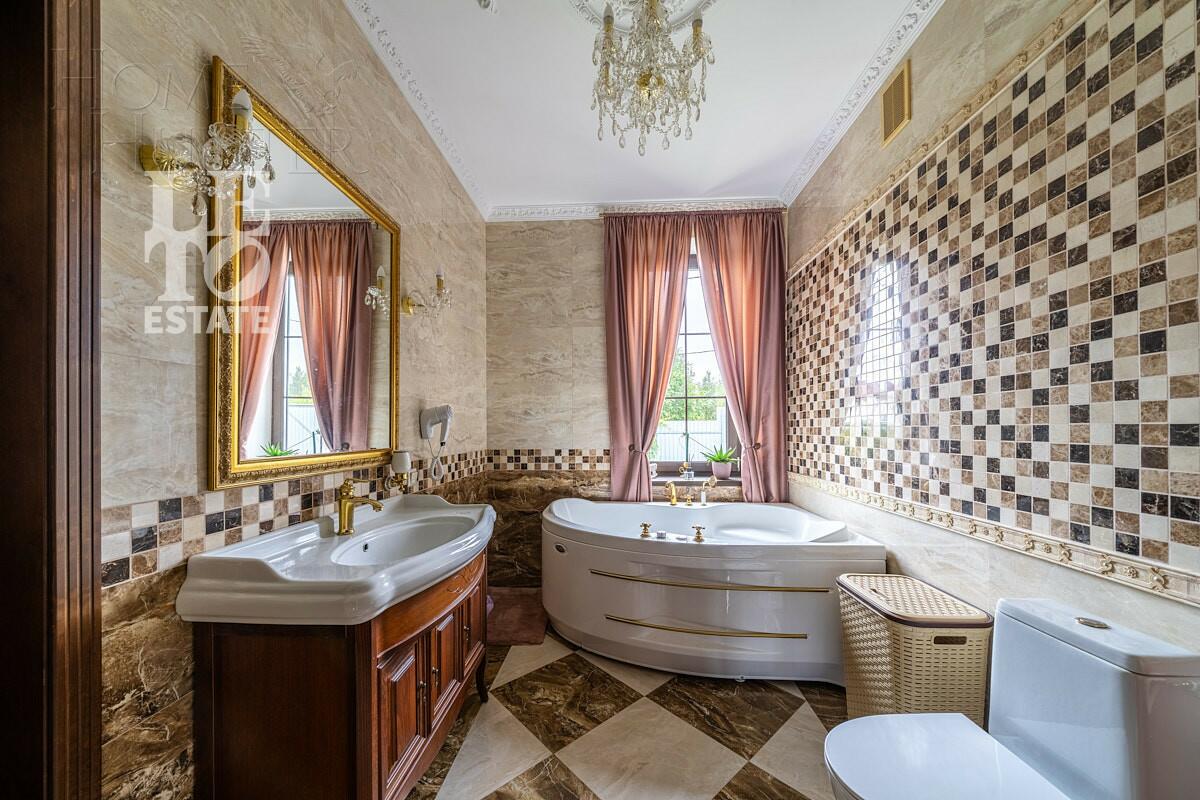 2-этажный коттедж 318.7 м² с отделкой