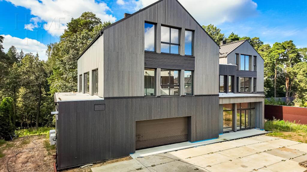 2-этажный коттедж 1 050 м² без отделки