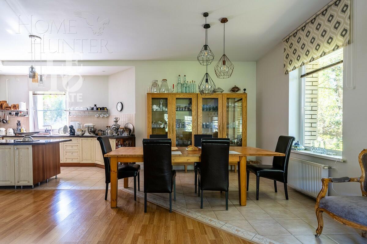 2-этажный коттедж 567 м² с отделкой