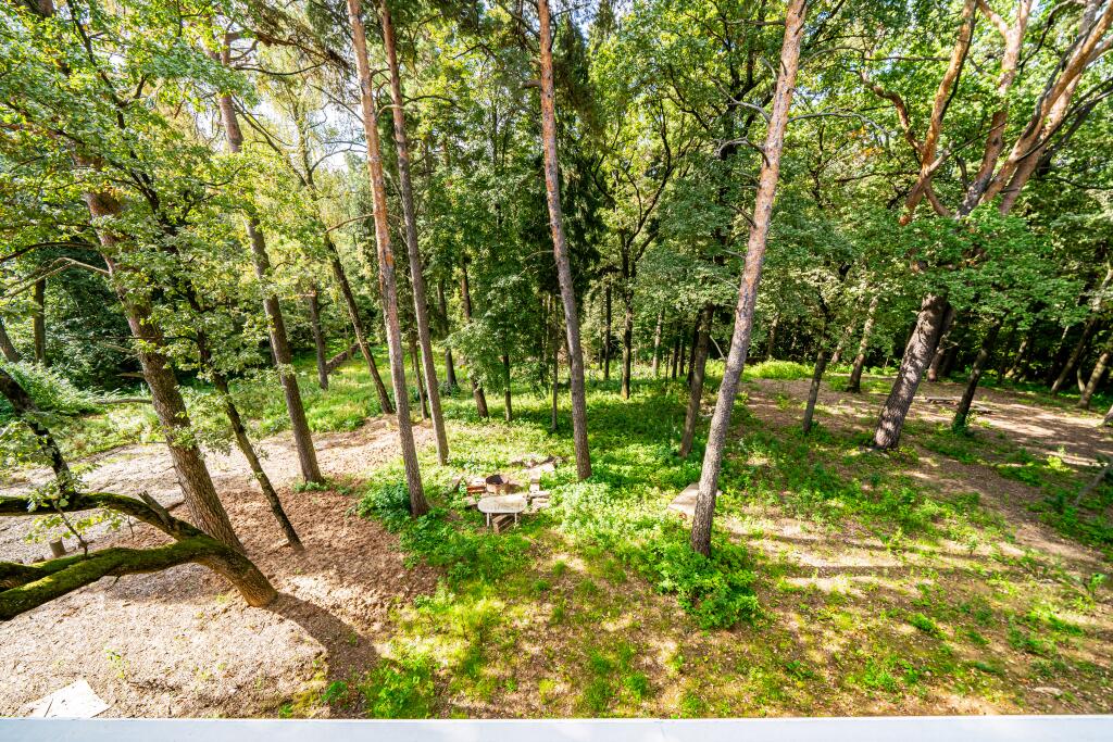 2-этажный коттедж 1 050 м² без отделки