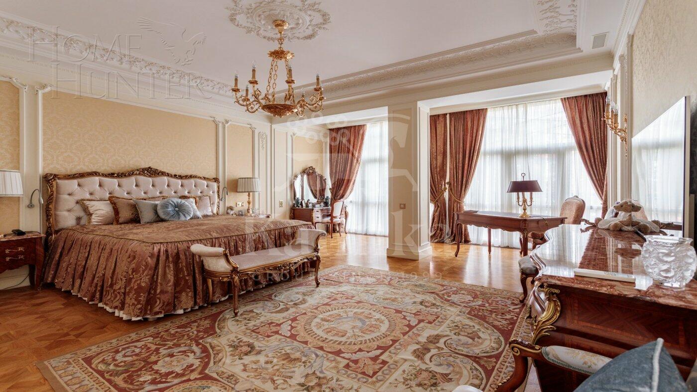 4-КОМН. КВАРТИРА С ОТДЕЛКОЙ 190 М² НА 3 ЭТАЖЕ