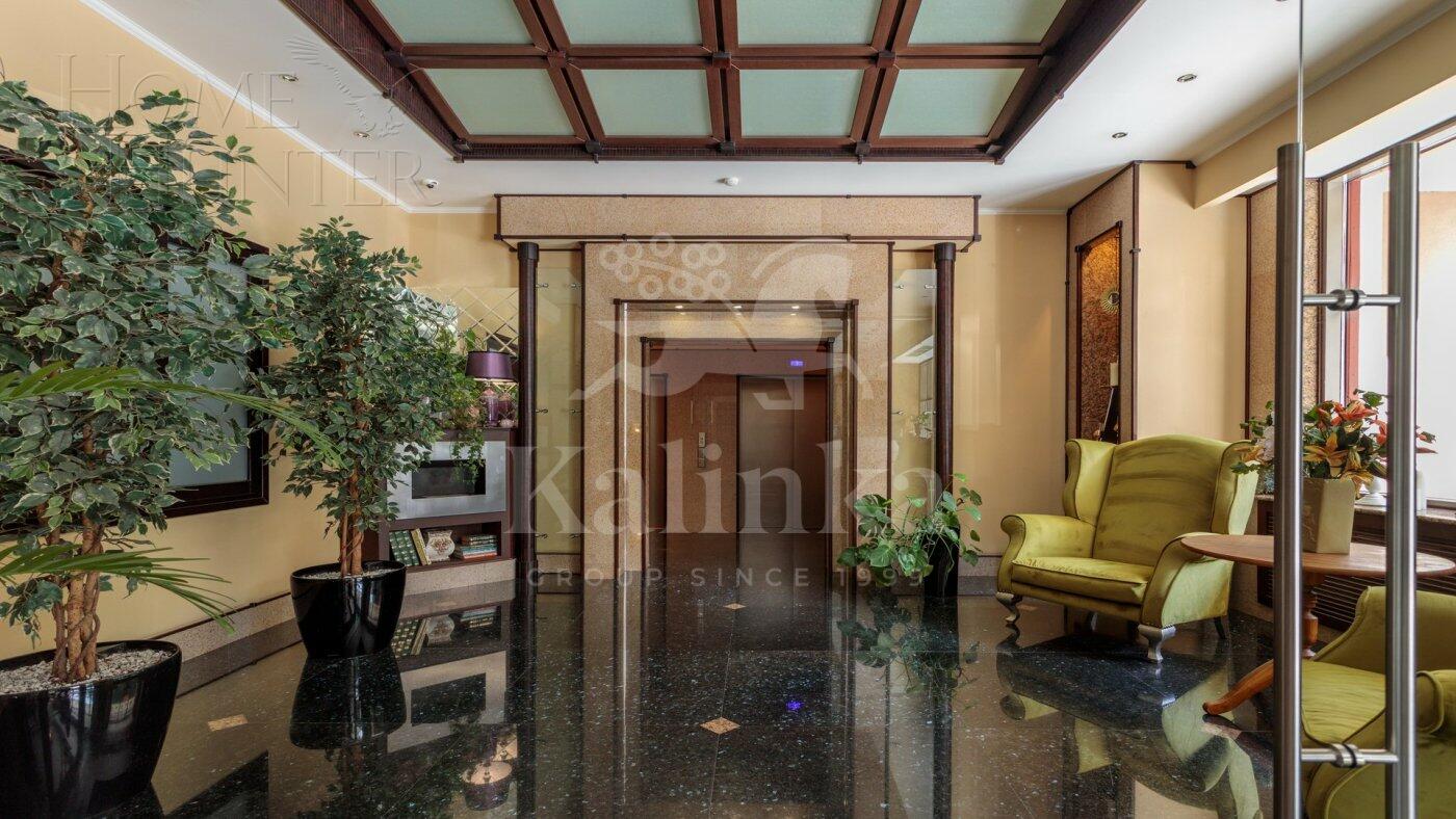 4-КОМН. КВАРТИРА С ОТДЕЛКОЙ 190 М² НА 3 ЭТАЖЕ