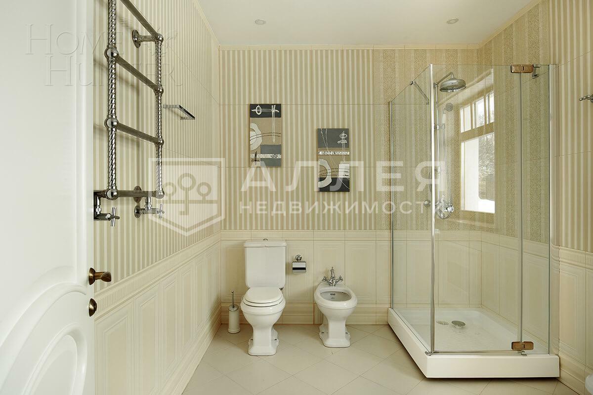 2-этажный коттедж 1 350 м² с отделкой