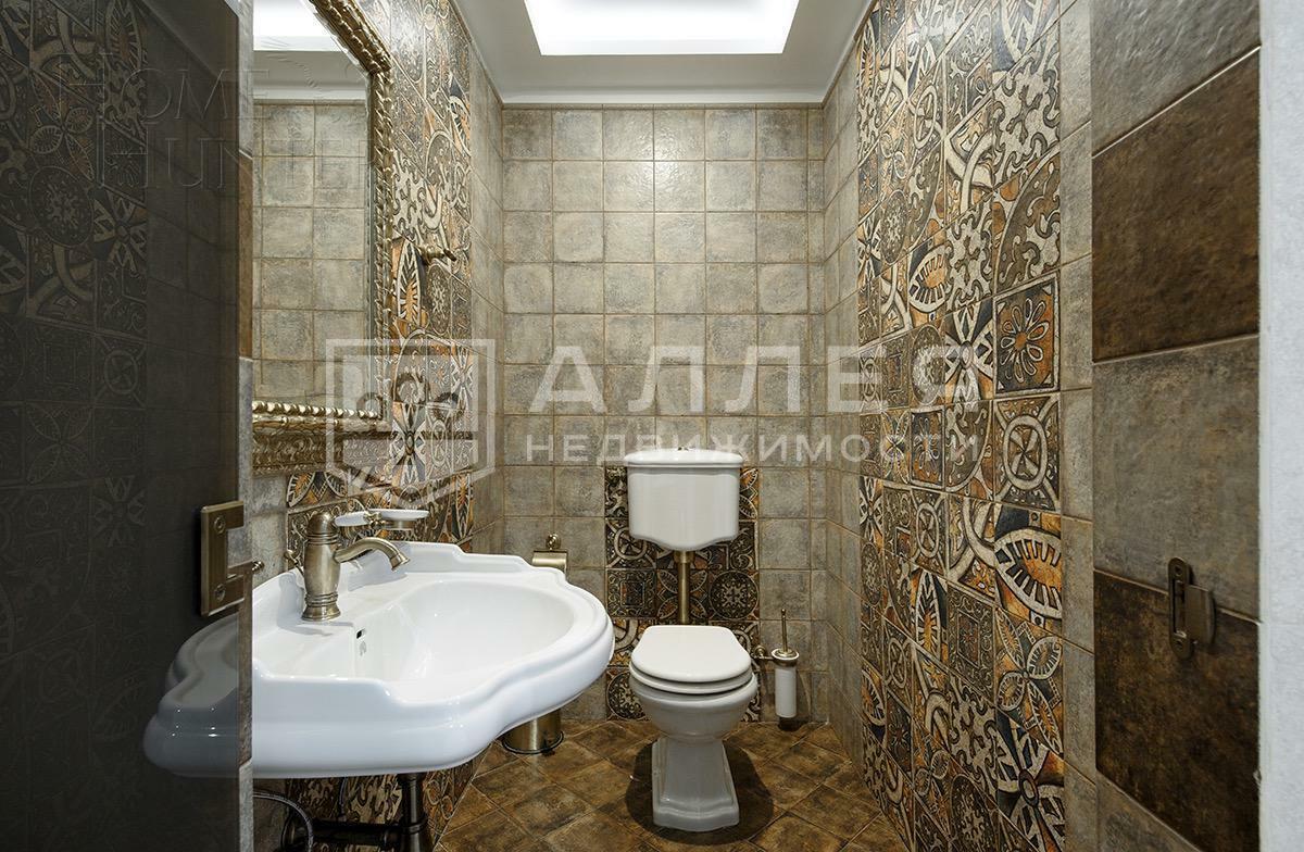 2-этажный коттедж 1 350 м² с отделкой