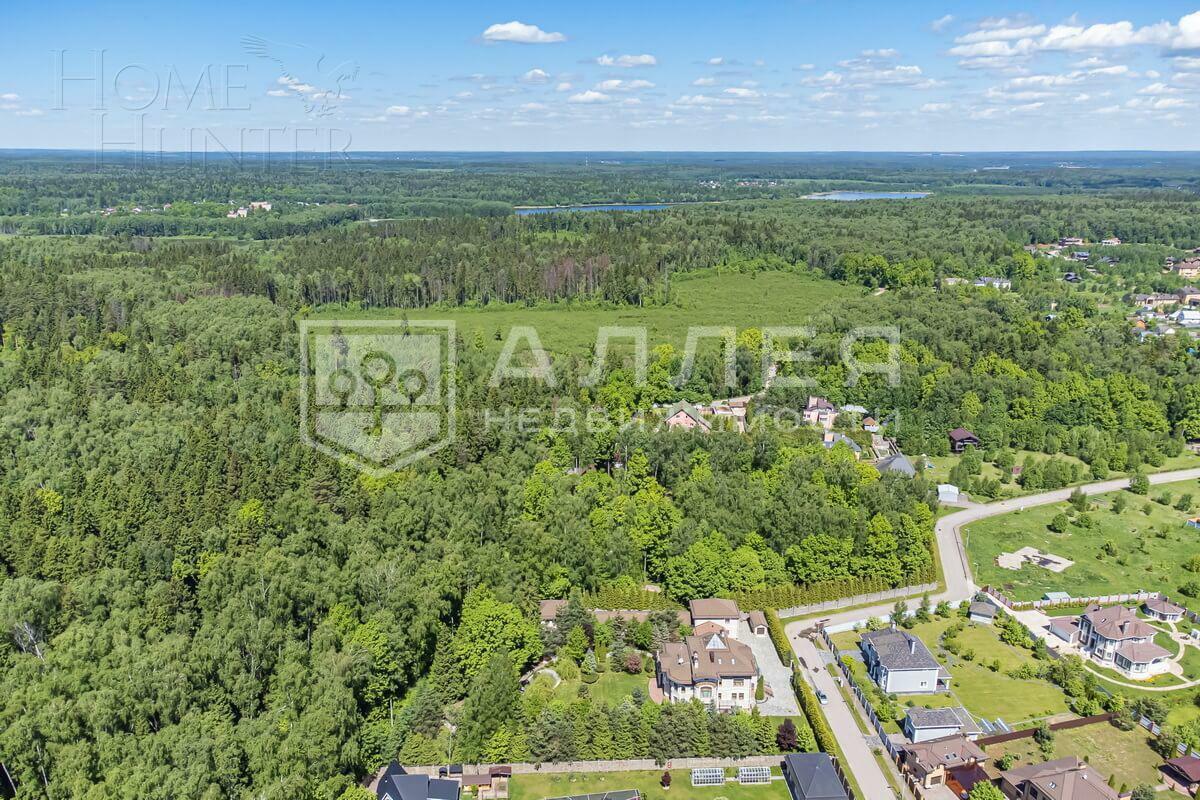 2-этажный коттедж 1 350 м² с отделкой
