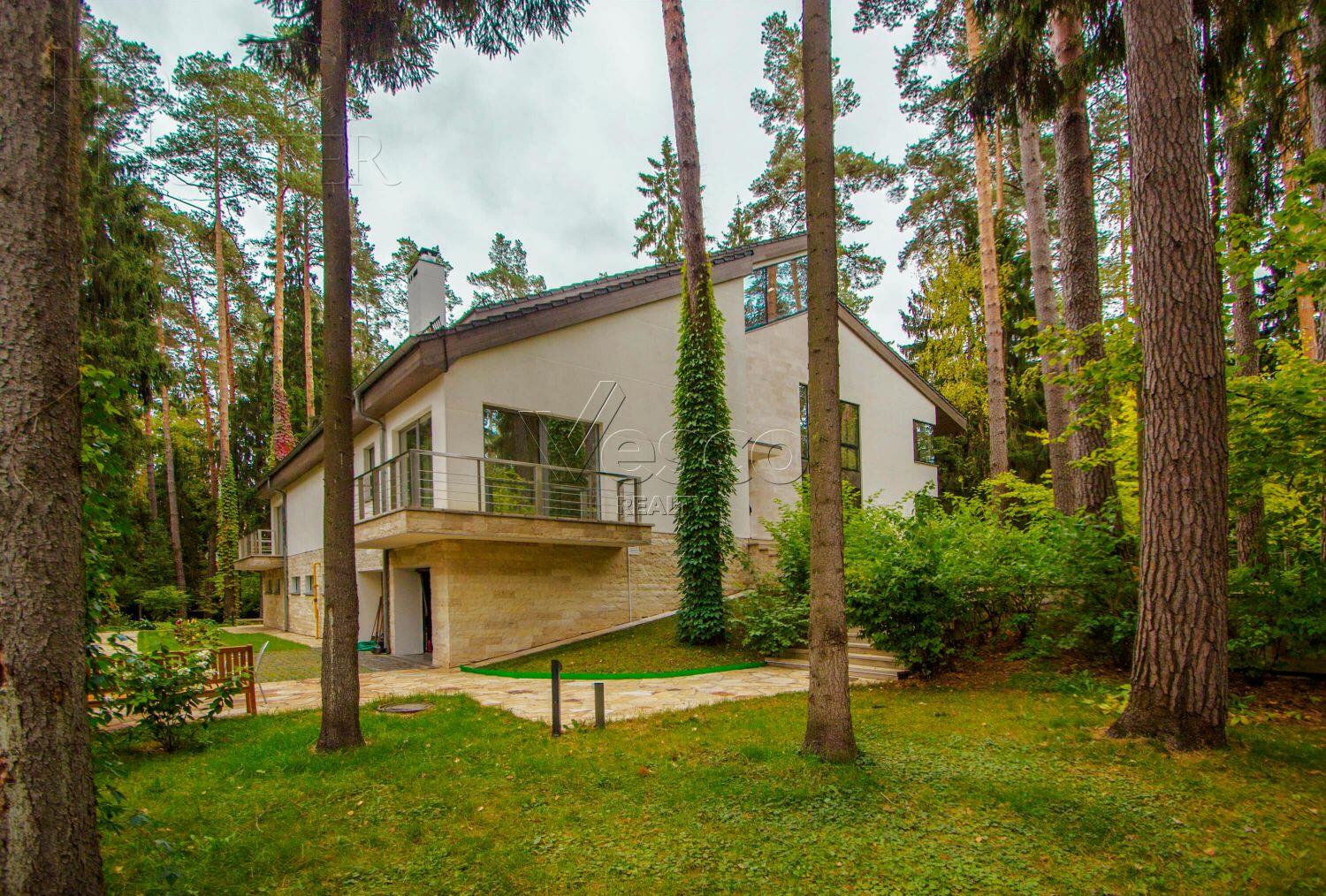 2-этажный коттедж 891 м² с отделкой