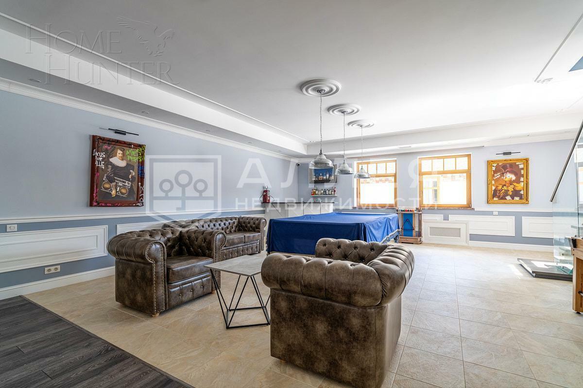 2-этажный коттедж 1 350 м² с отделкой