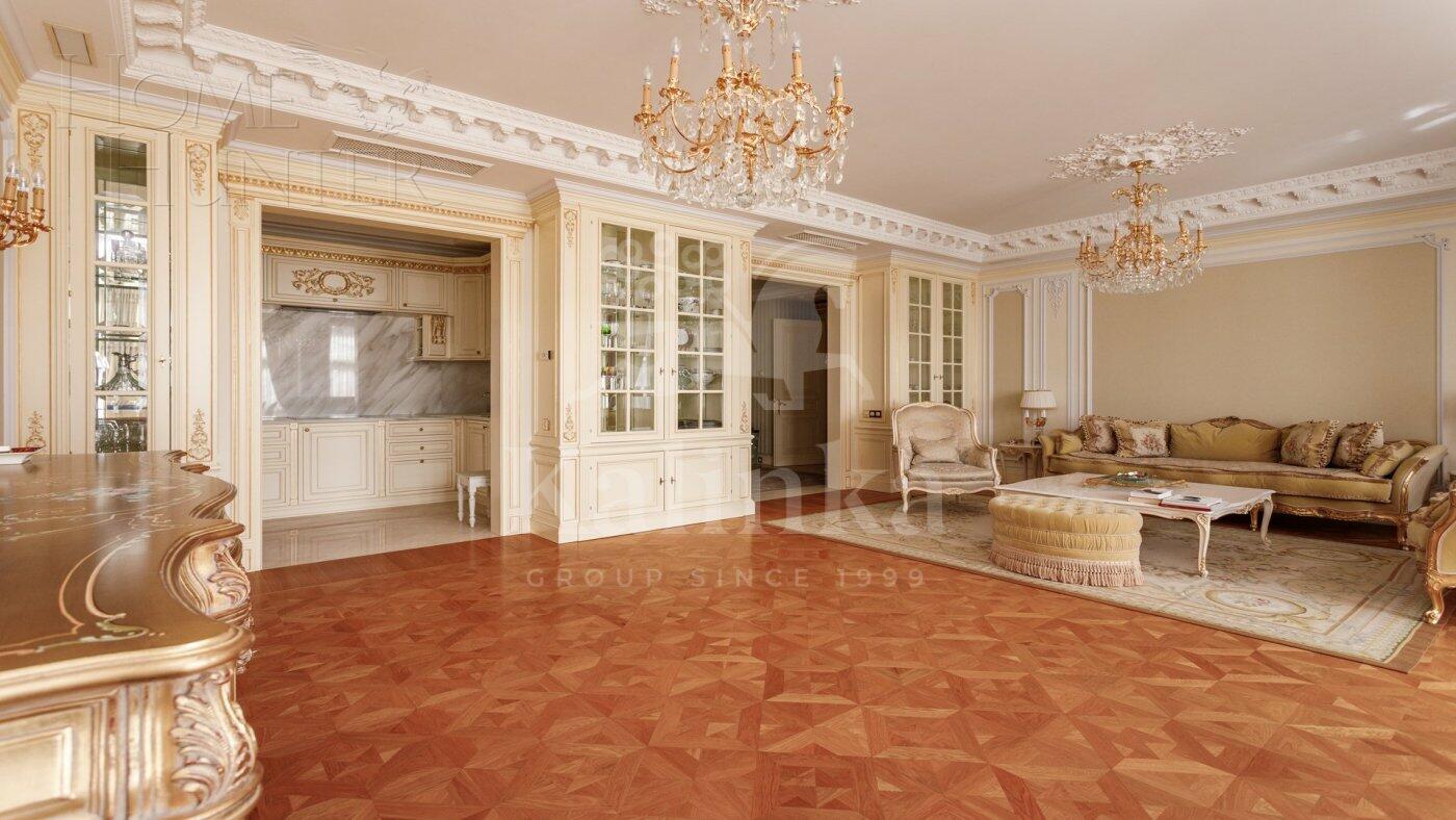 4-КОМН. КВАРТИРА С ОТДЕЛКОЙ 190 М² НА 3 ЭТАЖЕ