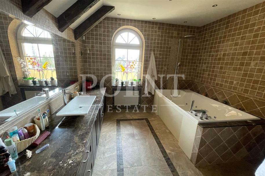 2-этажный коттедж 455 м² с отделкой