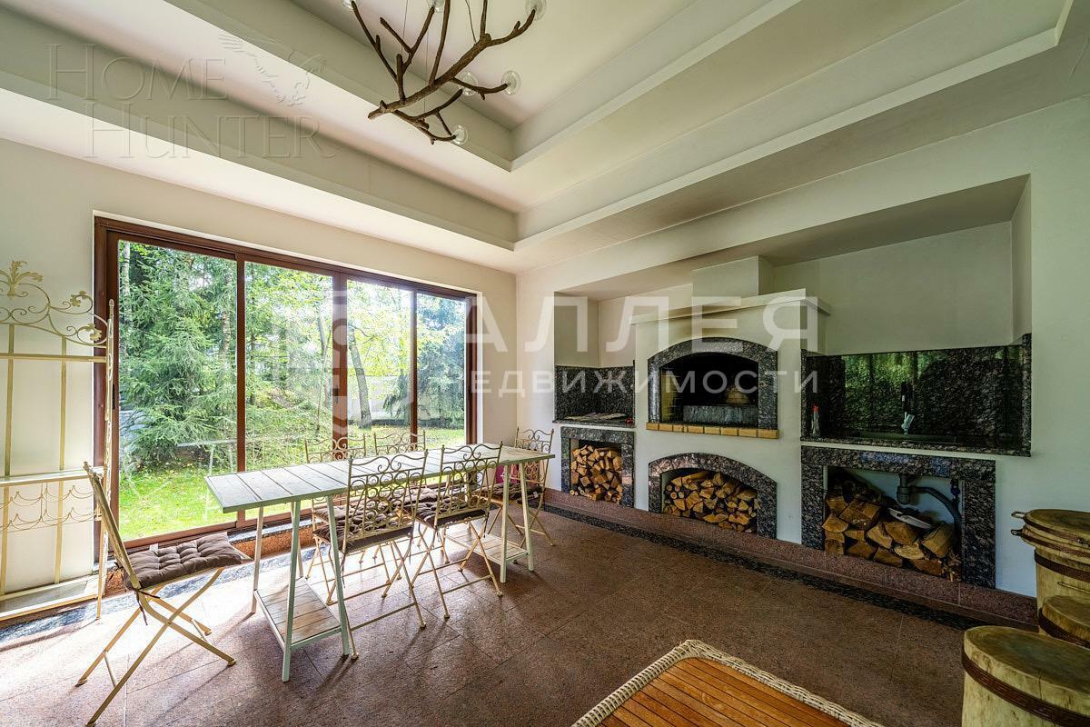 2-этажный коттедж 1 350 м² с отделкой