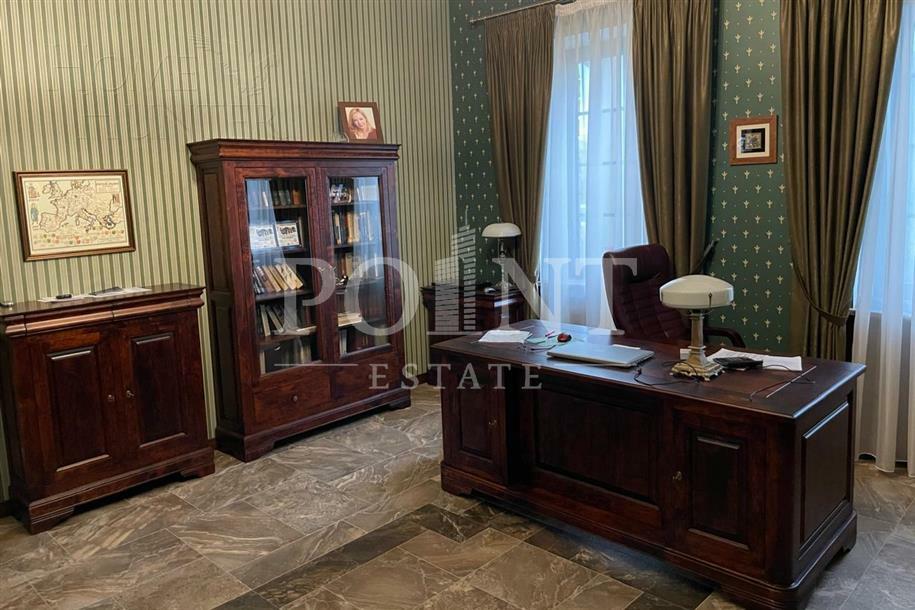 2-этажный коттедж 455 м² с отделкой