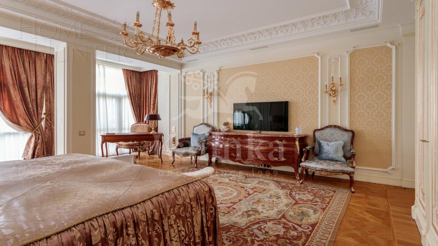 4-КОМН. КВАРТИРА С ОТДЕЛКОЙ 190 М² НА 3 ЭТАЖЕ