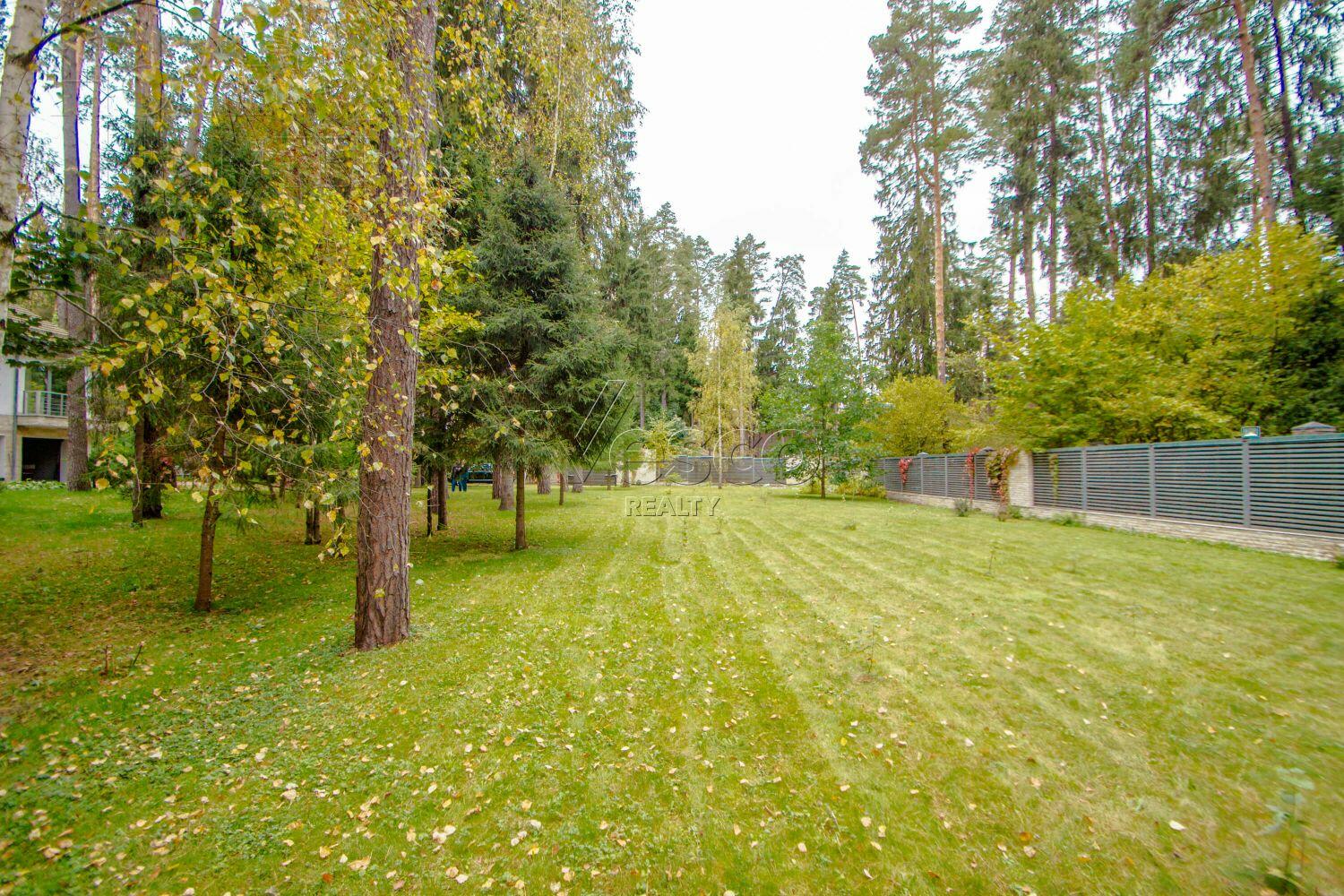 2-этажный коттедж 891 м² с отделкой