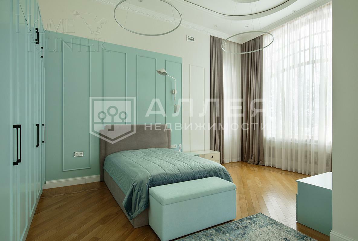 2-этажный коттедж 1 350 м² с отделкой