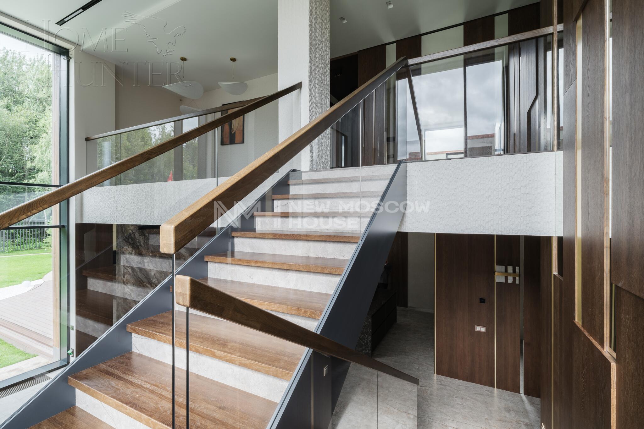 2-этажный коттедж 640 м² с отделкой