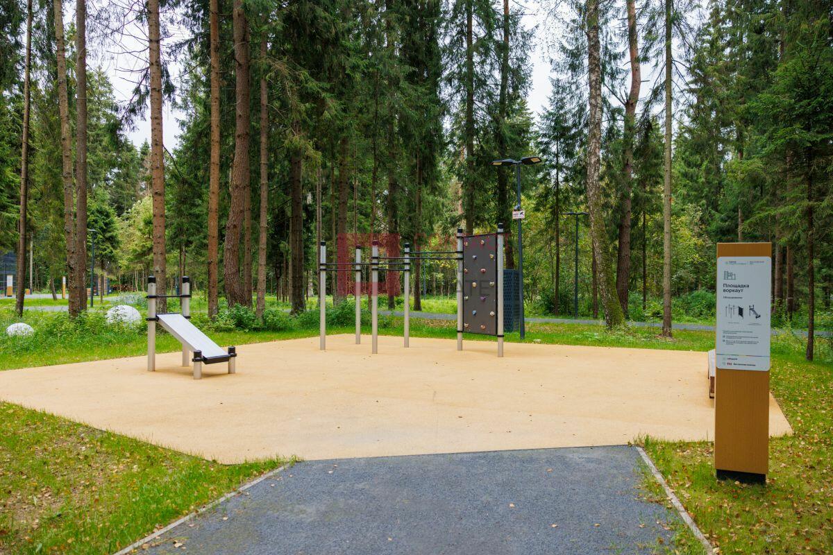 2-этажный коттедж 283 м² без отделки