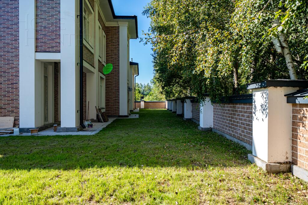 2-этажный коттедж 660 м² с отделкой