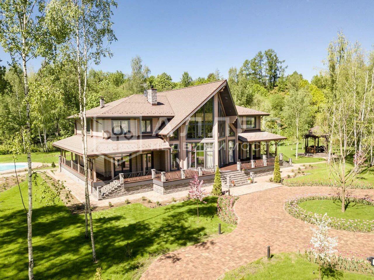 2-этажный коттедж 2 010 м² с отделкой