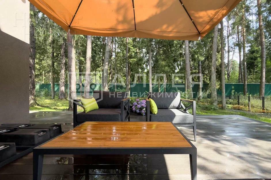 2-этажный коттедж 380 м² с отделкой