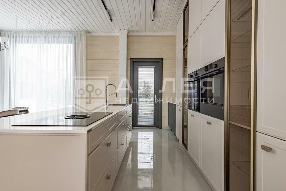 2-этажный коттедж 474 м² с отделкой