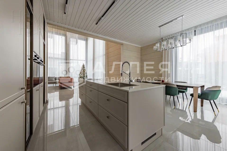 2-этажный коттедж 474 м² с отделкой