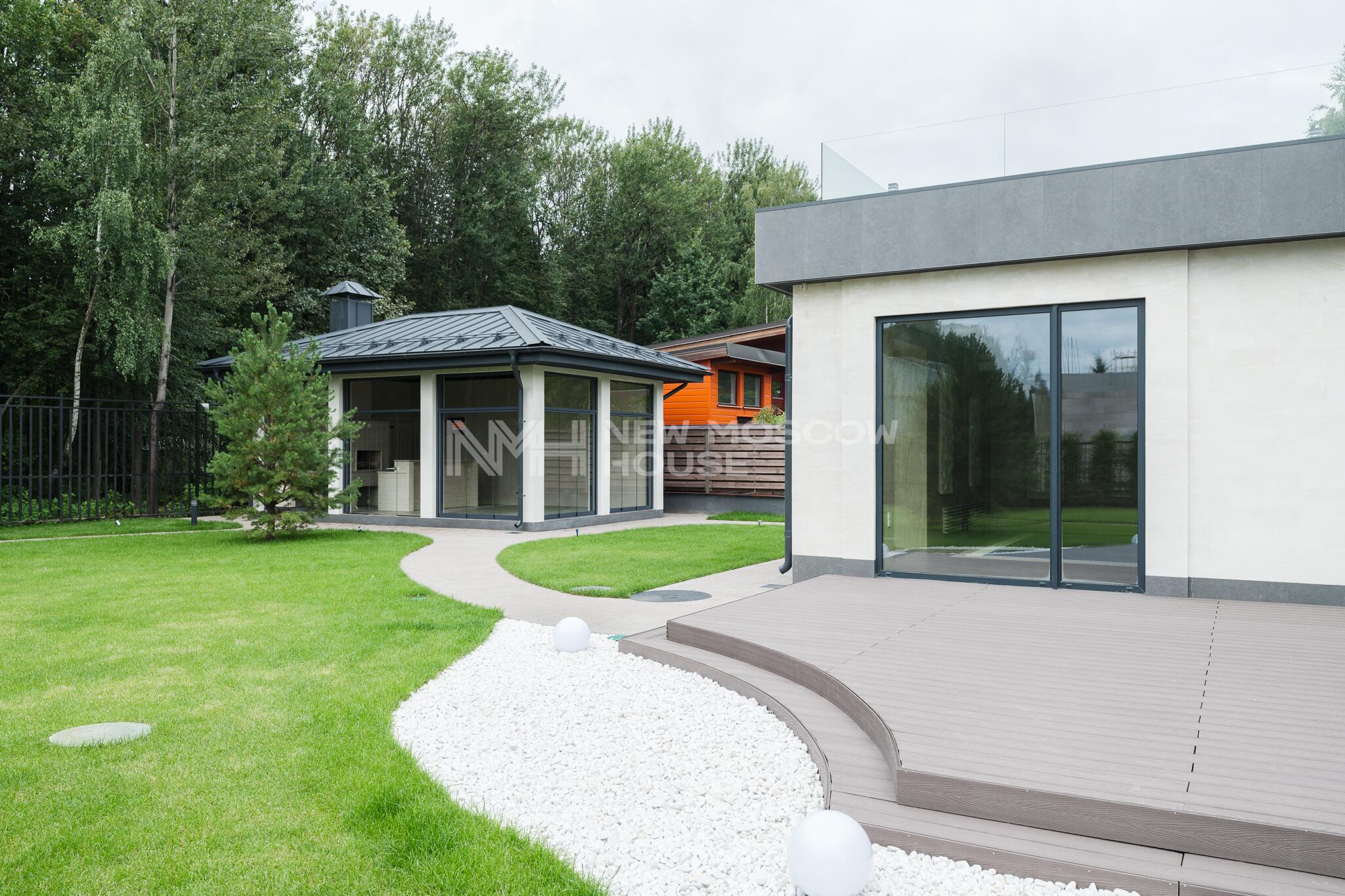 2-этажный коттедж 640 м² с отделкой