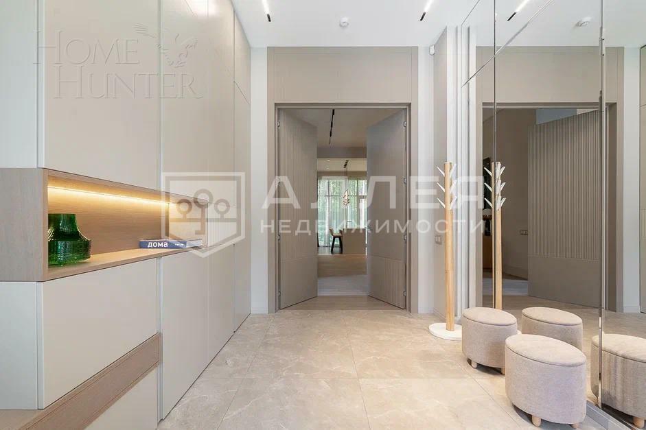 2-этажный коттедж 380 м² с отделкой