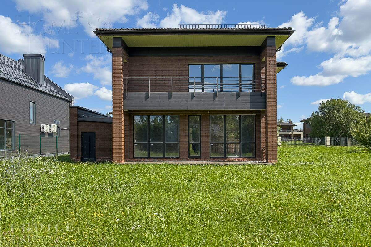 2-этажный коттедж 352.54 м² без отделки