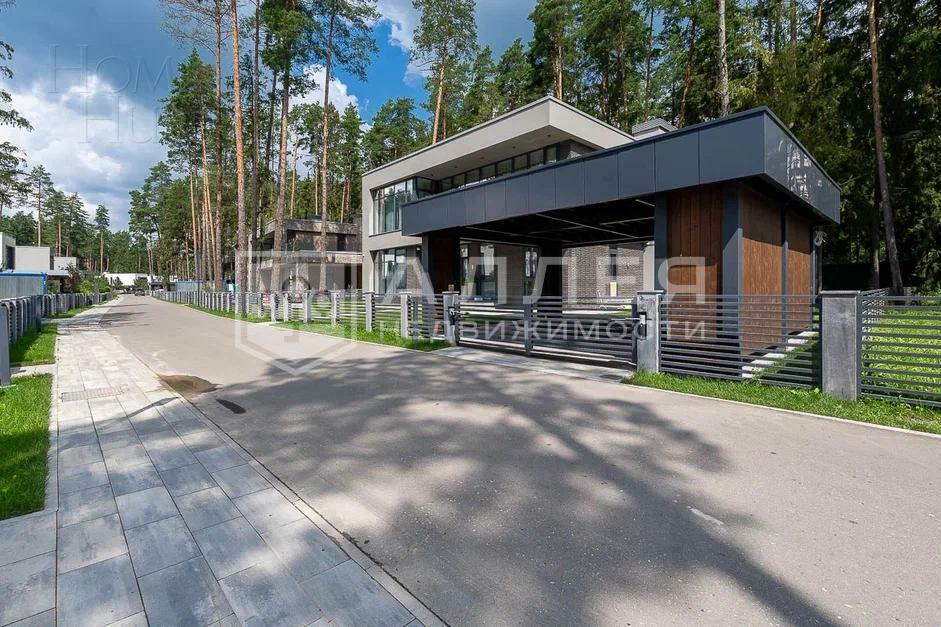 2-этажный коттедж 380 м² с отделкой