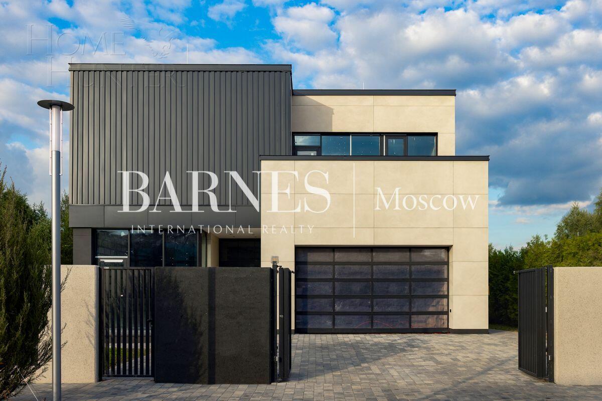 2-этажный коттедж 398.7 м² без отделки