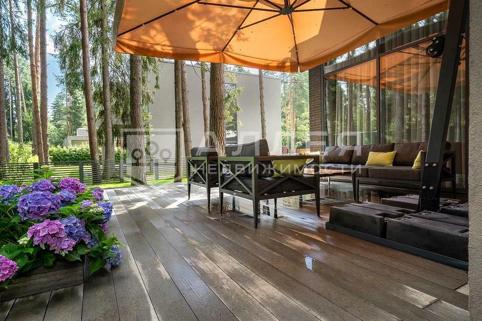 2-этажный коттедж 380 м² с отделкой