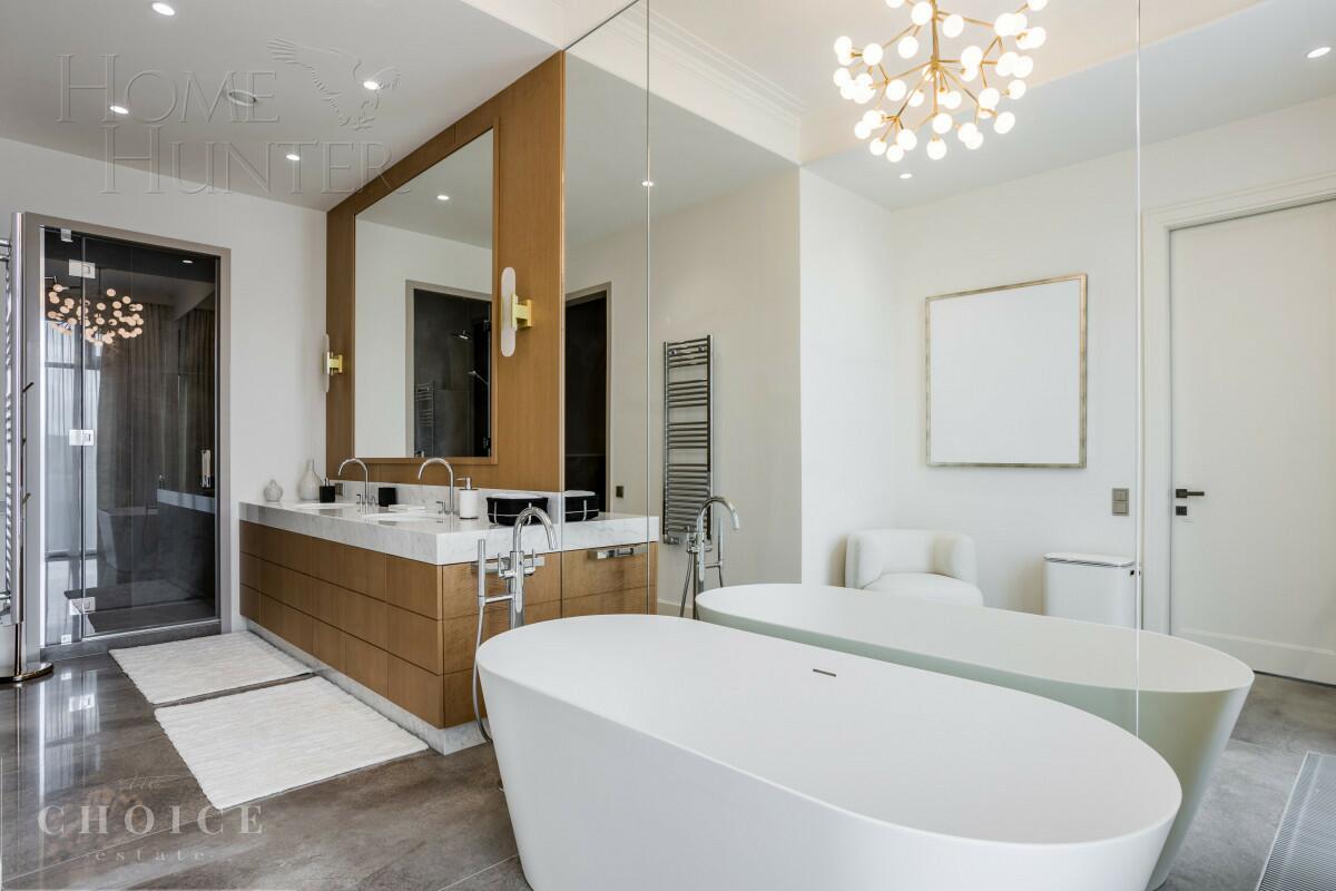 2-этажный коттедж 730 м² с отделкой