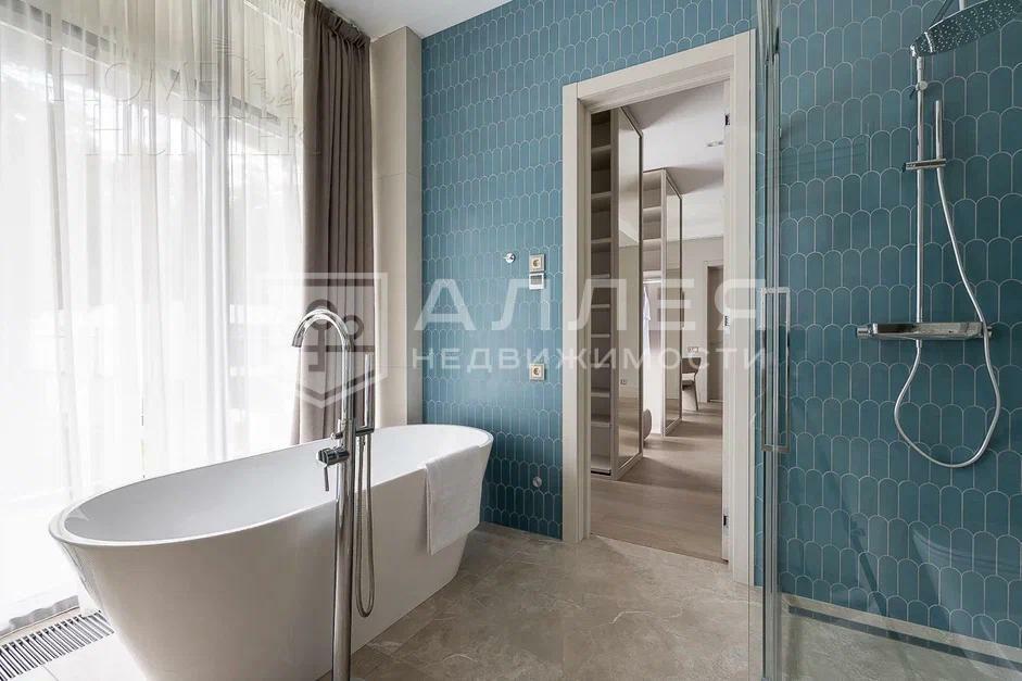 2-этажный коттедж 380 м² с отделкой