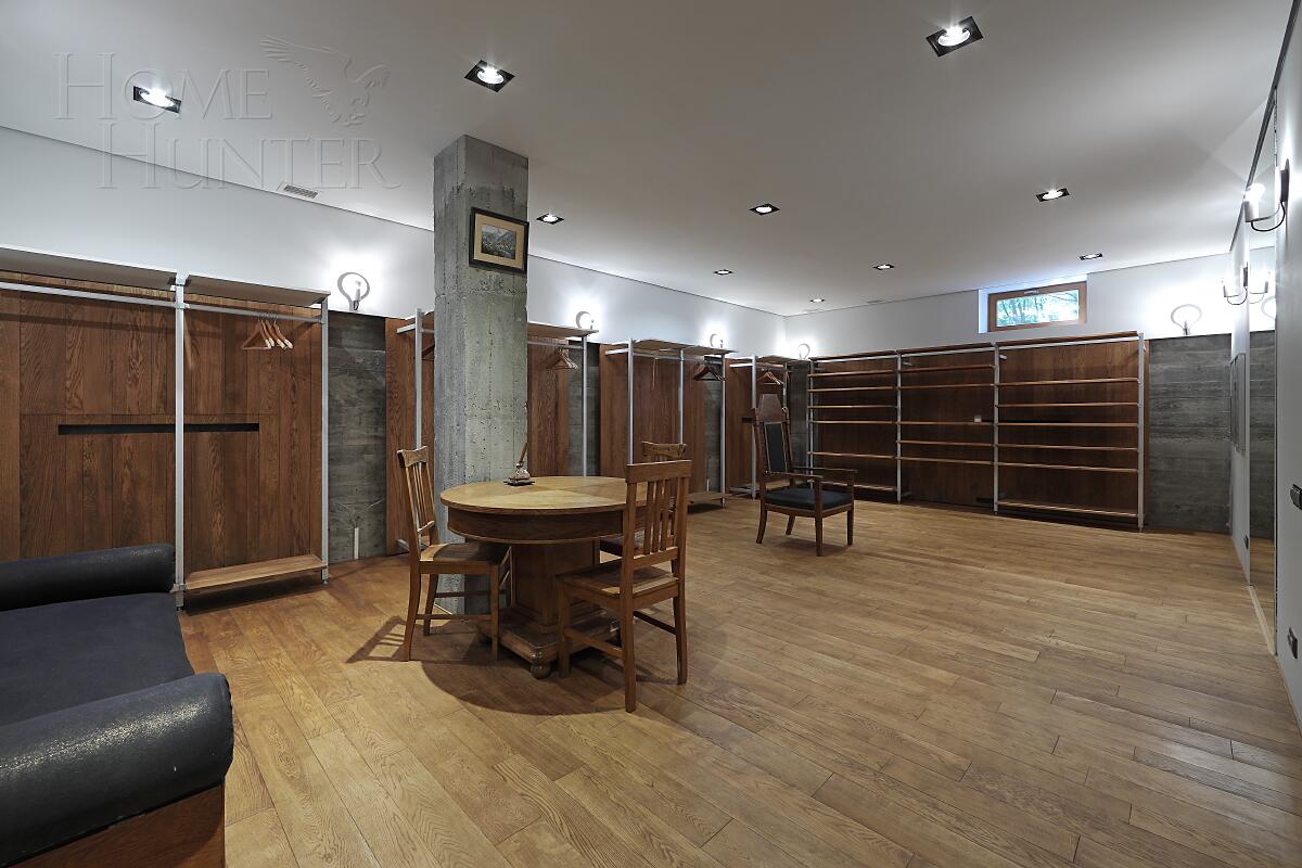 1-этажный коттедж 580 м² с отделкой