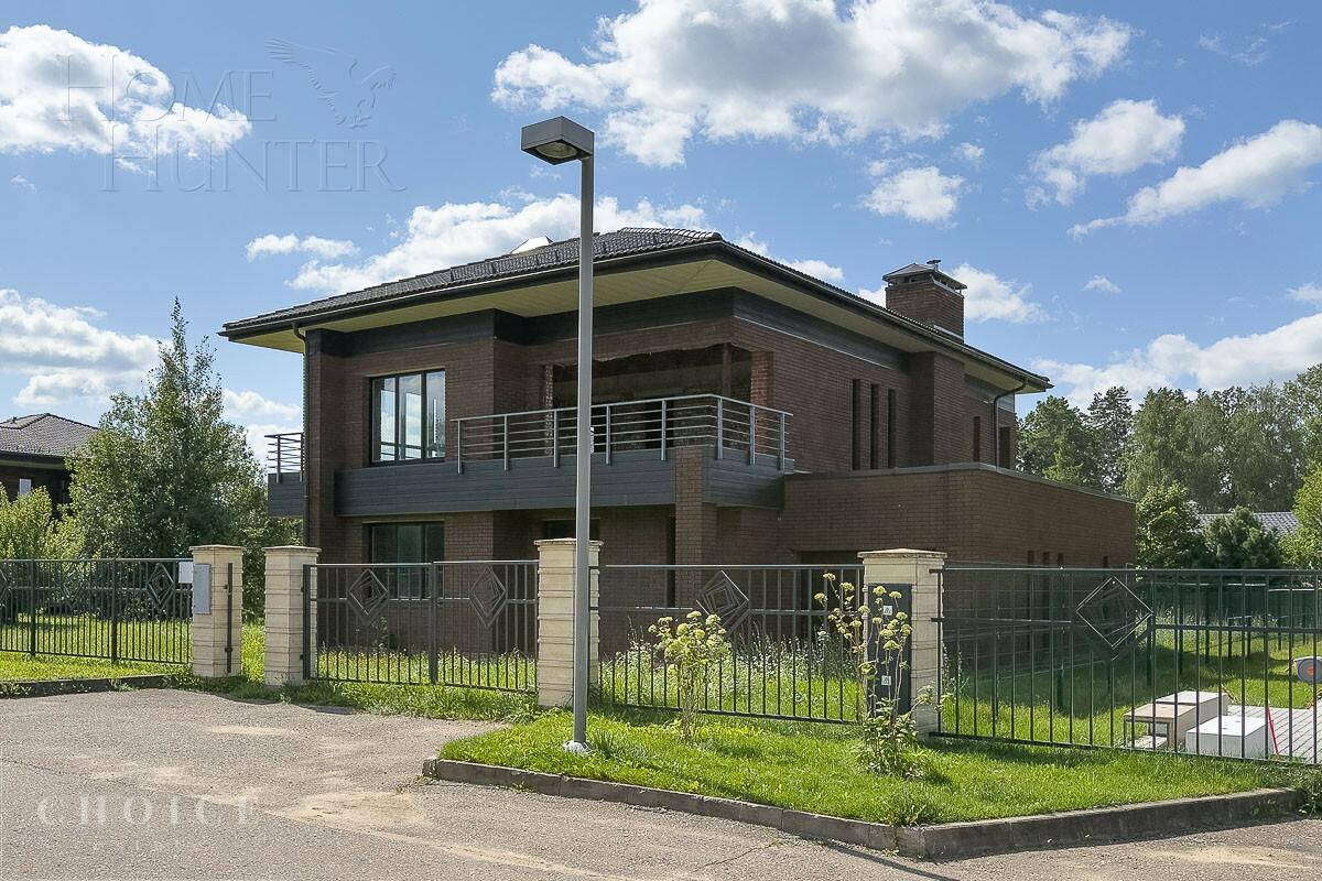 2-этажный коттедж 352.54 м² без отделки