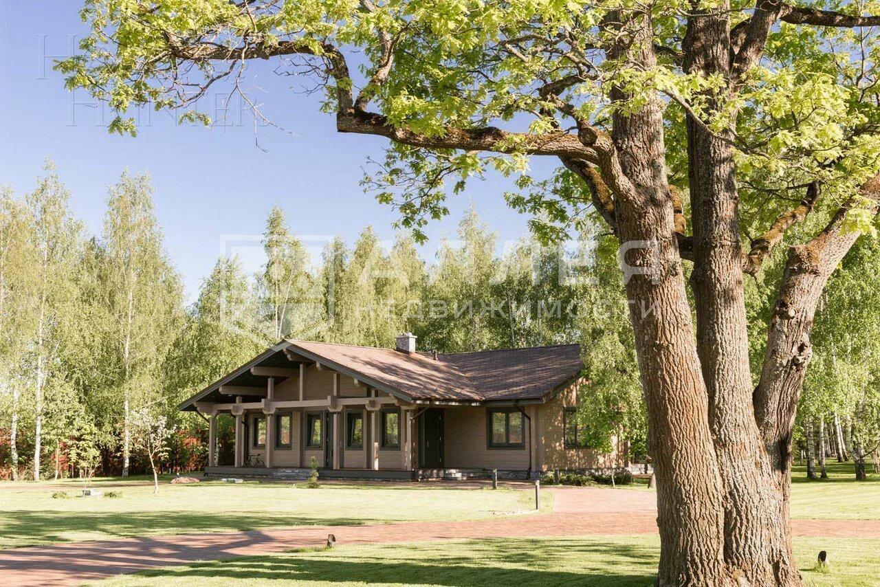 2-этажный коттедж 2 010 м² с отделкой