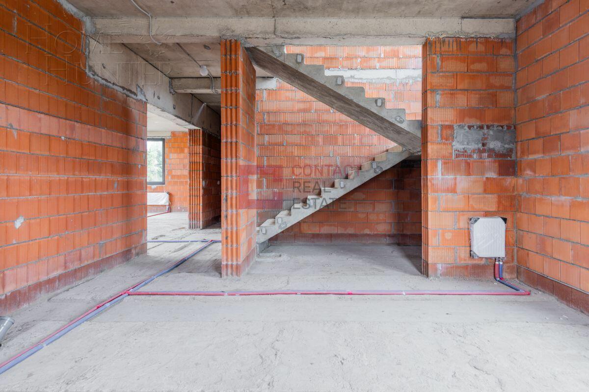 2-этажный коттедж 283 м² без отделки