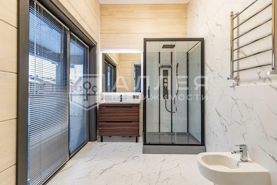 2-этажный коттедж 474 м² с отделкой