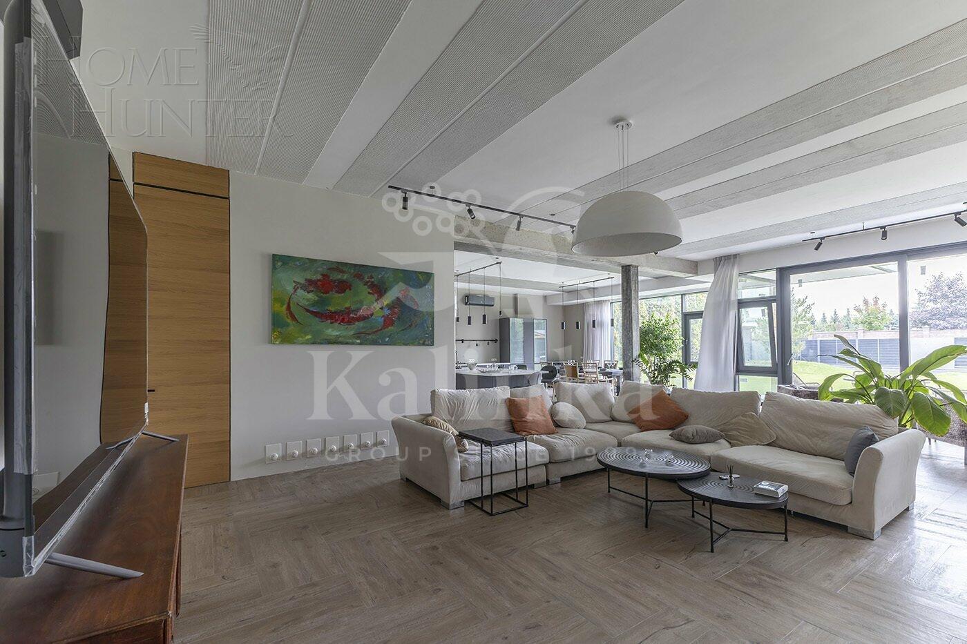 2-этажный коттедж 800 м² с отделкой